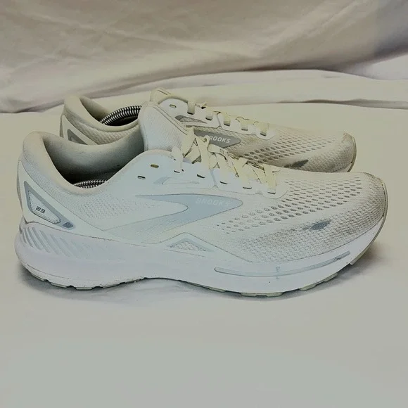 Brooks Adrenaline GTS 23 Women's Size 12 B (Medium)‎ Running Shoes White Gray - Picture 2 of 16